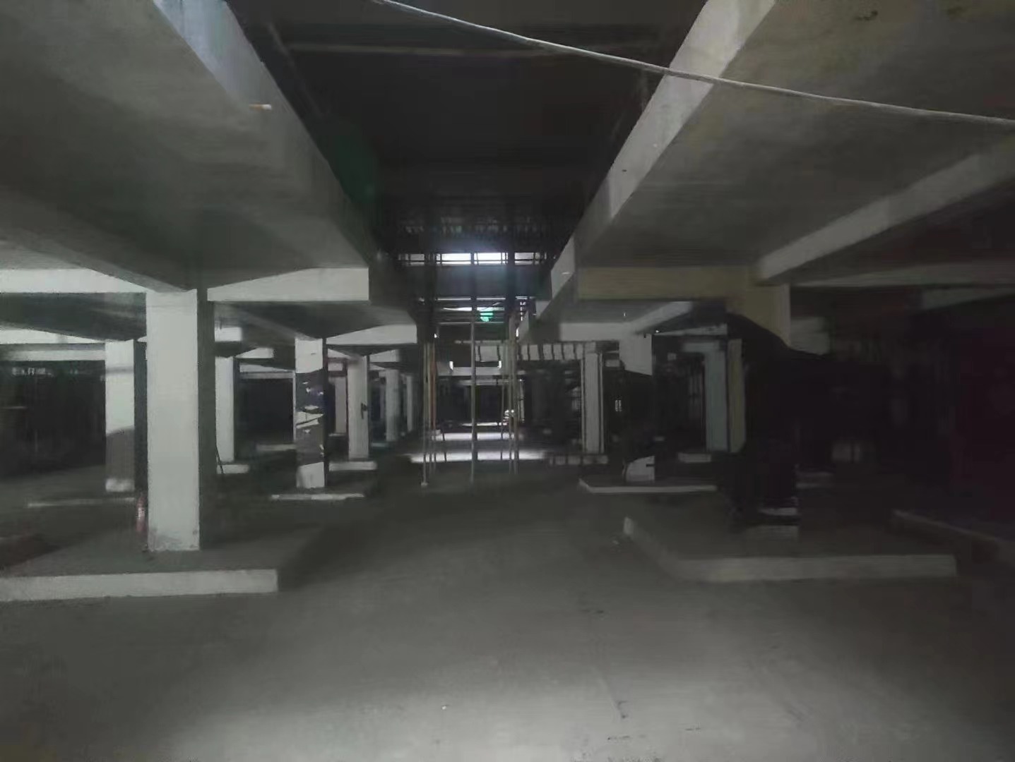 九江山东又一个上海博普LOFT车库拔地而起